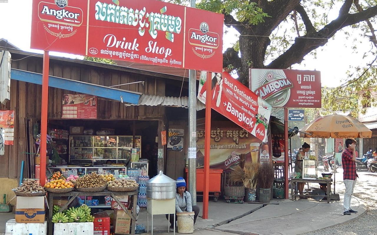 A Beginner Guide to Shopping at a Local Grocer Instead of a Supermarket