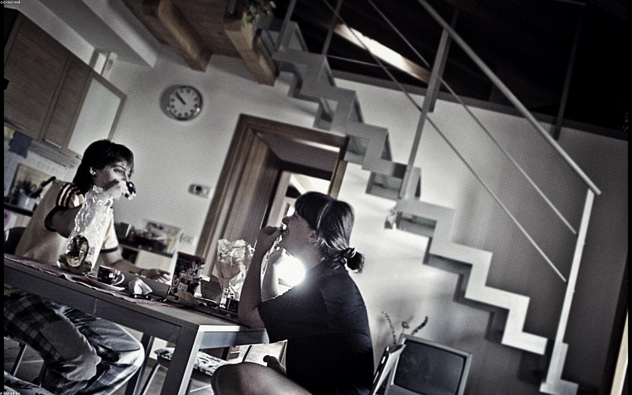 Six Quiet Habits That Make a Kitchen Run Itself
