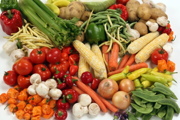 The Carbon Footprint of Food, Explained: Why What You Eat Beats How Far It Travelled